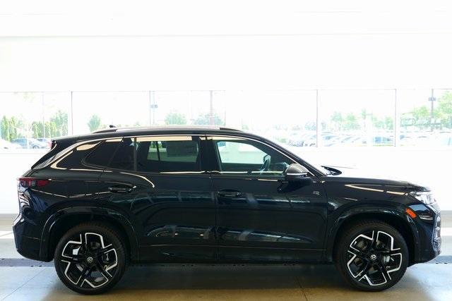 new 2025 Volkswagen Tiguan car, priced at $41,991
