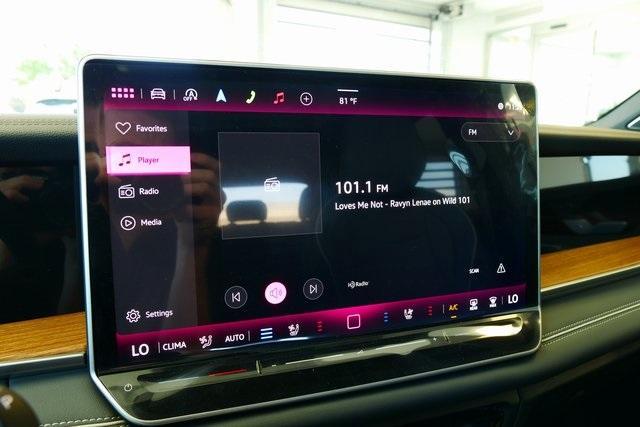 new 2025 Volkswagen Tiguan car, priced at $41,991