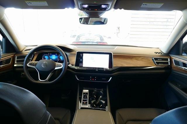 new 2025 Volkswagen Atlas car, priced at $44,834