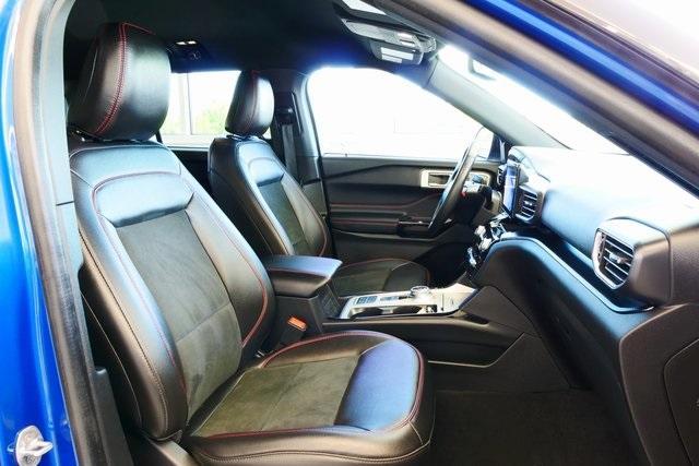 used 2022 Ford Explorer car, priced at $35,999