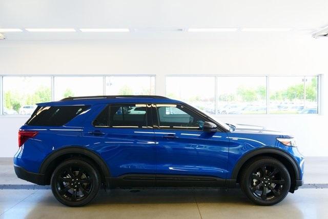 used 2022 Ford Explorer car, priced at $35,999