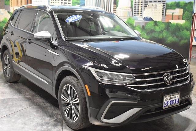 new 2024 Volkswagen Tiguan car, priced at $30,881