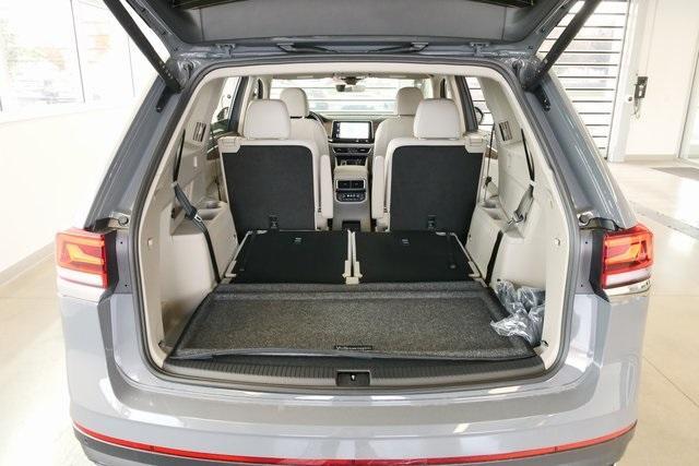 new 2026 Volkswagen Atlas car, priced at $50,006