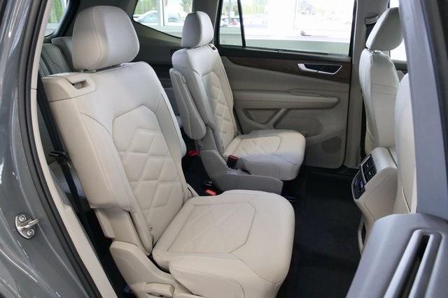 new 2026 Volkswagen Atlas car, priced at $50,006