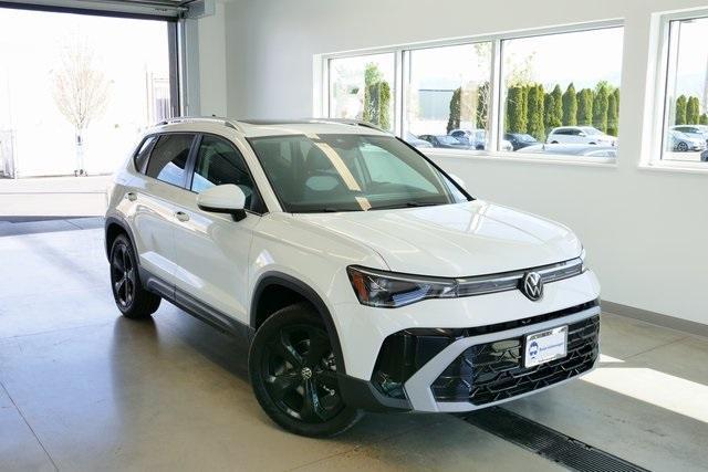 new 2025 Volkswagen Taos car, priced at $36,124