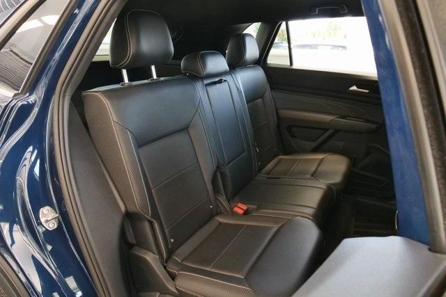 used 2021 Volkswagen Atlas Cross Sport car, priced at $20,999