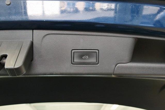 used 2021 Volkswagen Atlas Cross Sport car, priced at $20,999