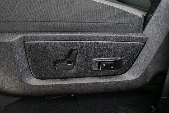 used 2023 Ram 1500 Classic car, priced at $28,999