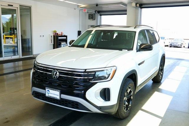 new 2025 Volkswagen Atlas car, priced at $47,921