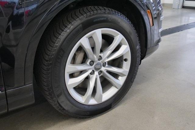 used 2019 Audi Q7 car, priced at $20,999