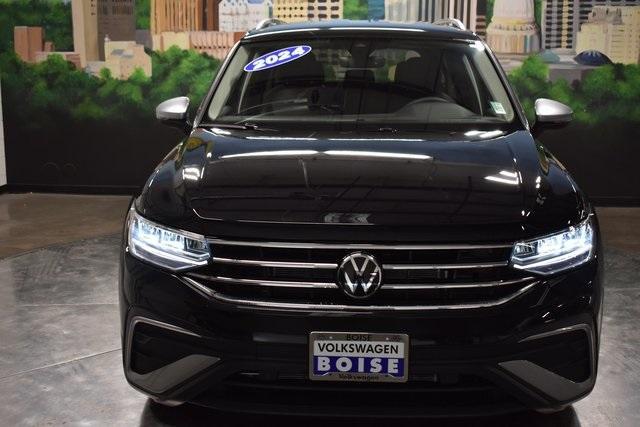 new 2024 Volkswagen Tiguan car, priced at $30,881