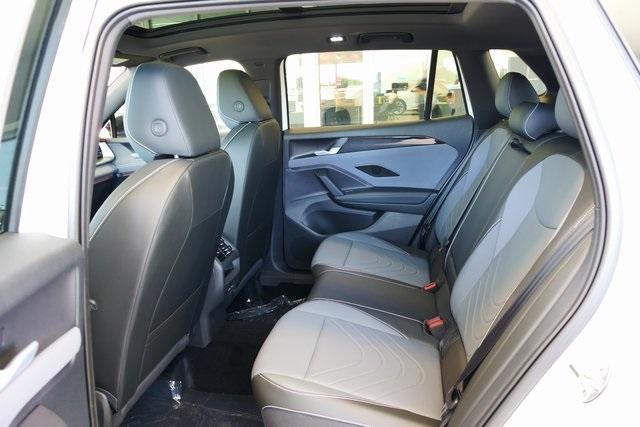new 2025 Volkswagen Tiguan car, priced at $39,636