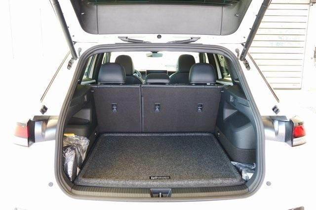 new 2025 Volkswagen Tiguan car, priced at $39,636