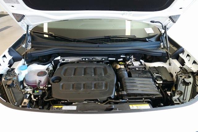 new 2025 Volkswagen Tiguan car, priced at $39,636