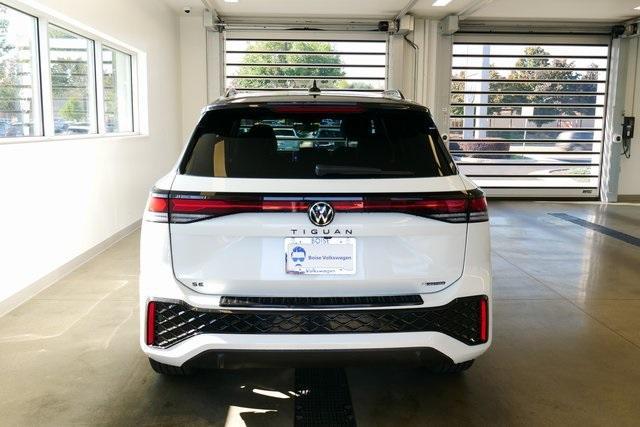new 2025 Volkswagen Tiguan car, priced at $39,308