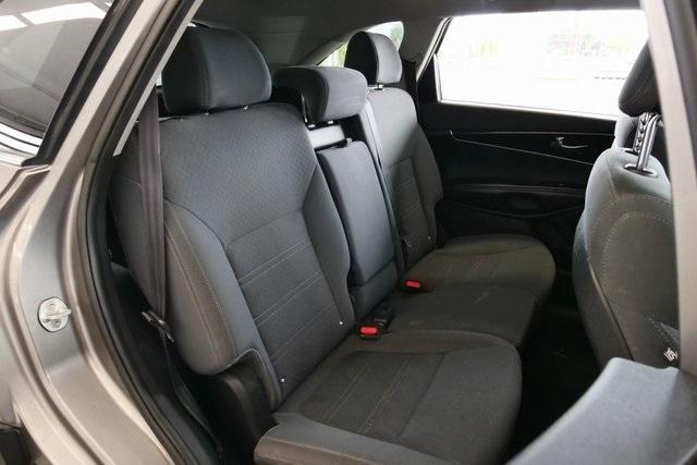 used 2016 Kia Sorento car, priced at $5,478