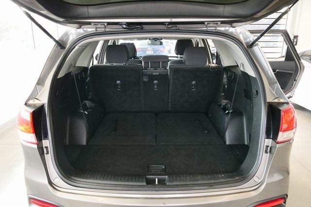 used 2016 Kia Sorento car, priced at $5,478