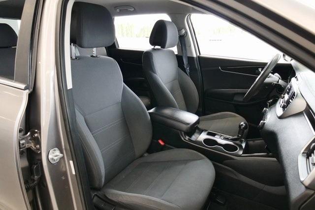 used 2016 Kia Sorento car, priced at $5,478