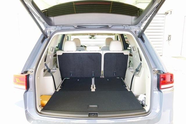 new 2025 Volkswagen Atlas car, priced at $46,492