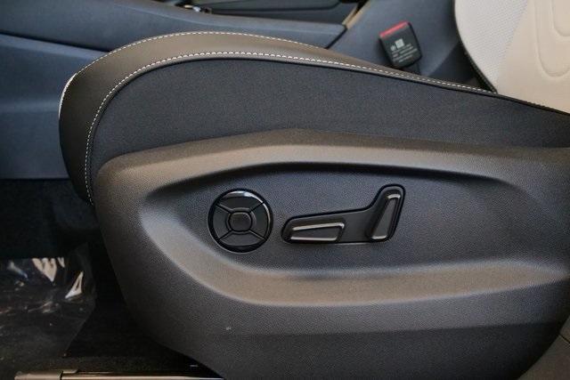 new 2025 Volkswagen Tiguan car, priced at $36,225