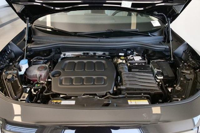 new 2025 Volkswagen Tiguan car, priced at $36,225
