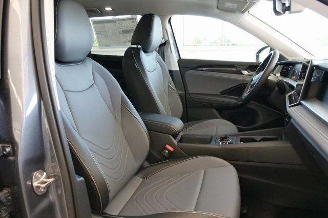 new 2025 Volkswagen Tiguan car, priced at $37,280