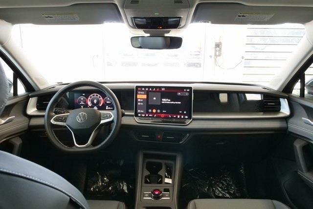 new 2025 Volkswagen Tiguan car, priced at $37,280