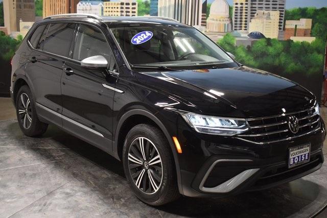 new 2024 Volkswagen Tiguan car, priced at $31,913