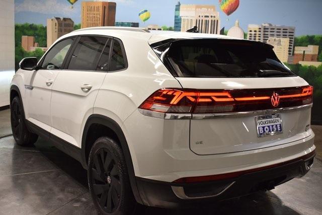 new 2025 Volkswagen Atlas Cross Sport car, priced at $47,221