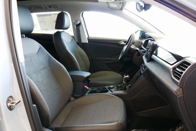 new 2025 Volkswagen Taos car, priced at $34,361