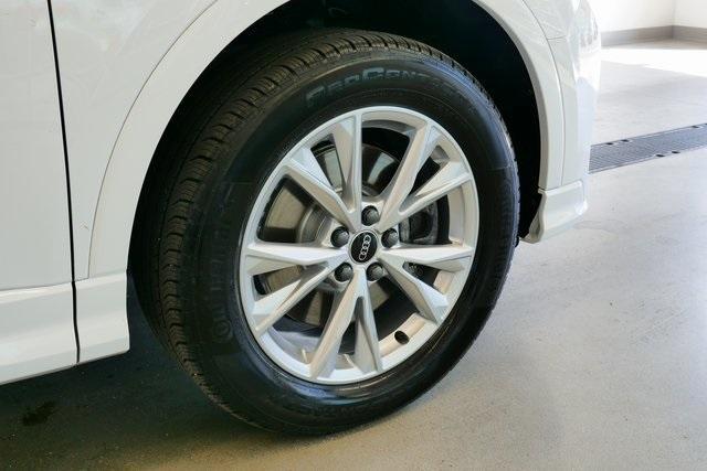 used 2024 Audi Q3 car, priced at $35,999