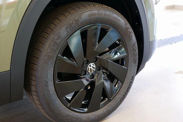 new 2025 Volkswagen Atlas Cross Sport car, priced at $45,301