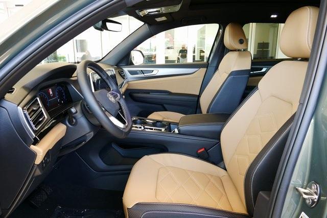new 2025 Volkswagen Atlas Cross Sport car, priced at $45,301