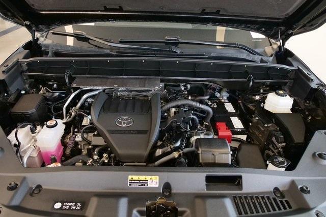 used 2023 Toyota Highlander car, priced at $31,467