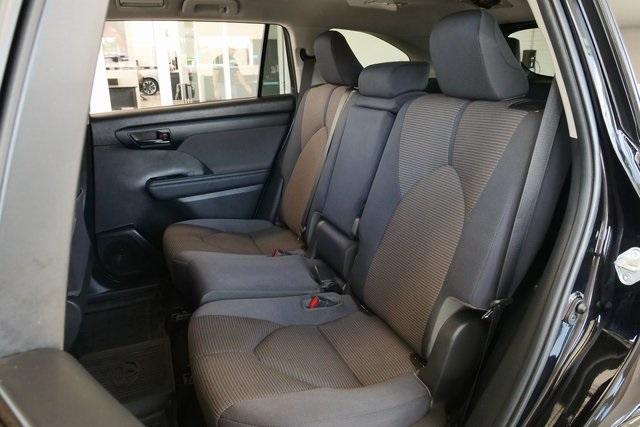 used 2023 Toyota Highlander car, priced at $31,467