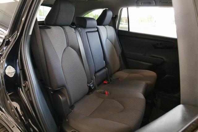 used 2023 Toyota Highlander car, priced at $31,467