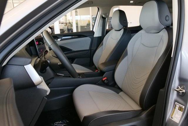 new 2025 Volkswagen Tiguan car, priced at $35,225