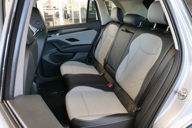 new 2025 Volkswagen Tiguan car, priced at $35,225