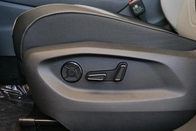 new 2025 Volkswagen Tiguan car, priced at $35,225