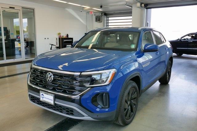 new 2025 Volkswagen Atlas Cross Sport car, priced at $44,269