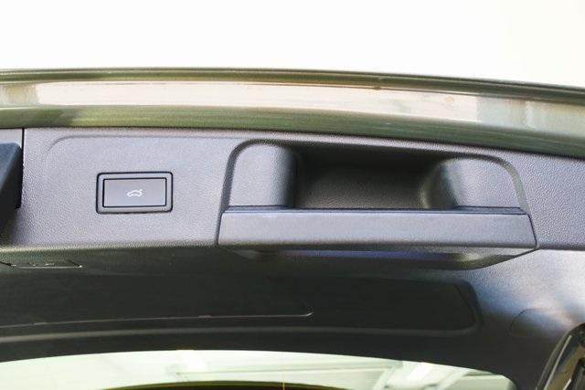 new 2025 Volkswagen Atlas car, priced at $49,244