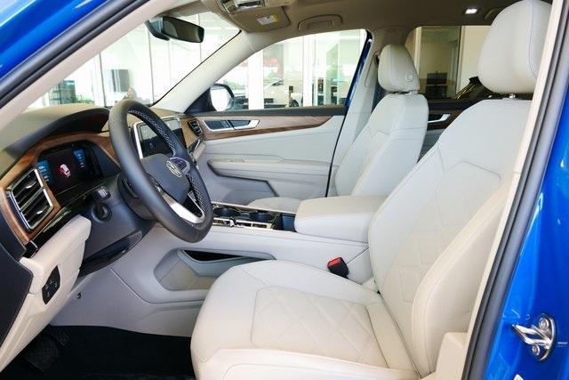 new 2025 Volkswagen Atlas car, priced at $46,173