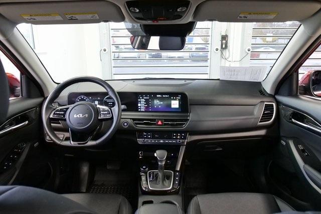 used 2024 Kia Seltos car, priced at $24,999