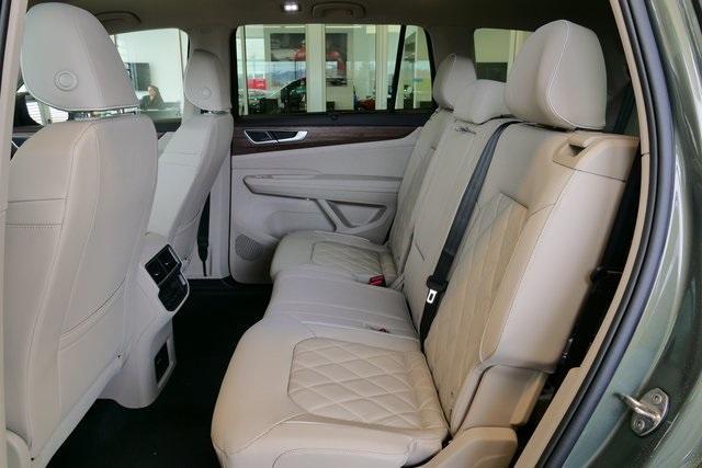 new 2025 Volkswagen Atlas car, priced at $54,155
