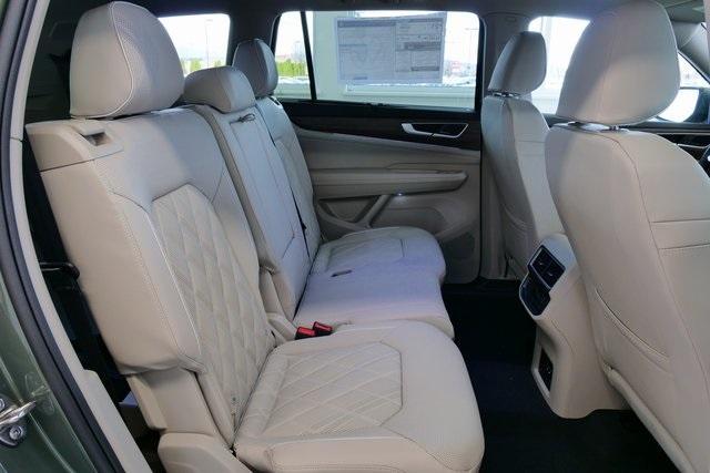 new 2025 Volkswagen Atlas car, priced at $54,155