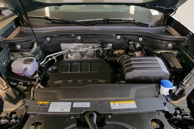 new 2025 Volkswagen Atlas car, priced at $54,155