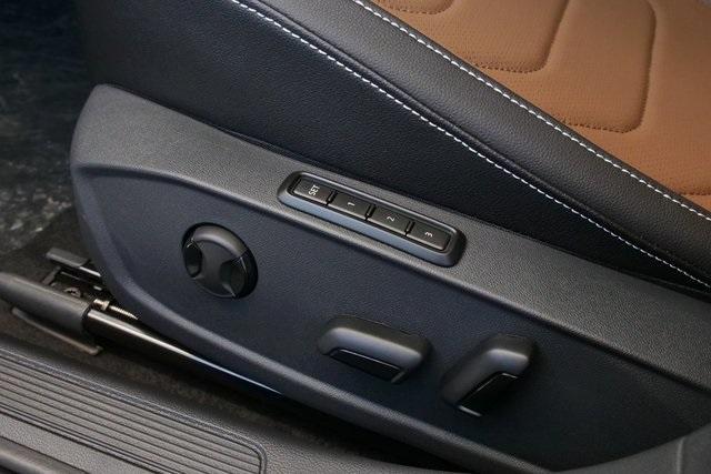 new 2025 Volkswagen Jetta car, priced at $30,821