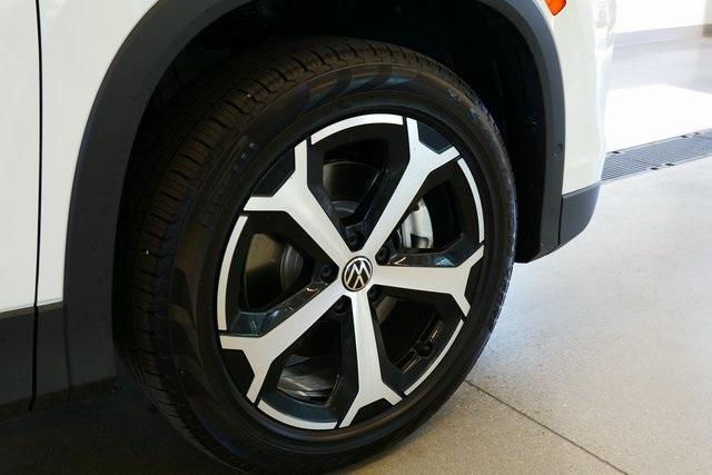 new 2025 Volkswagen Tiguan car, priced at $36,826