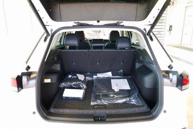 new 2025 Volkswagen Tiguan car, priced at $36,826