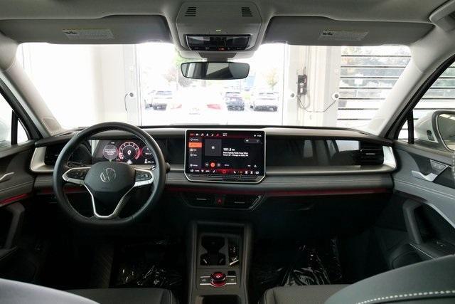 new 2025 Volkswagen Tiguan car, priced at $37,576